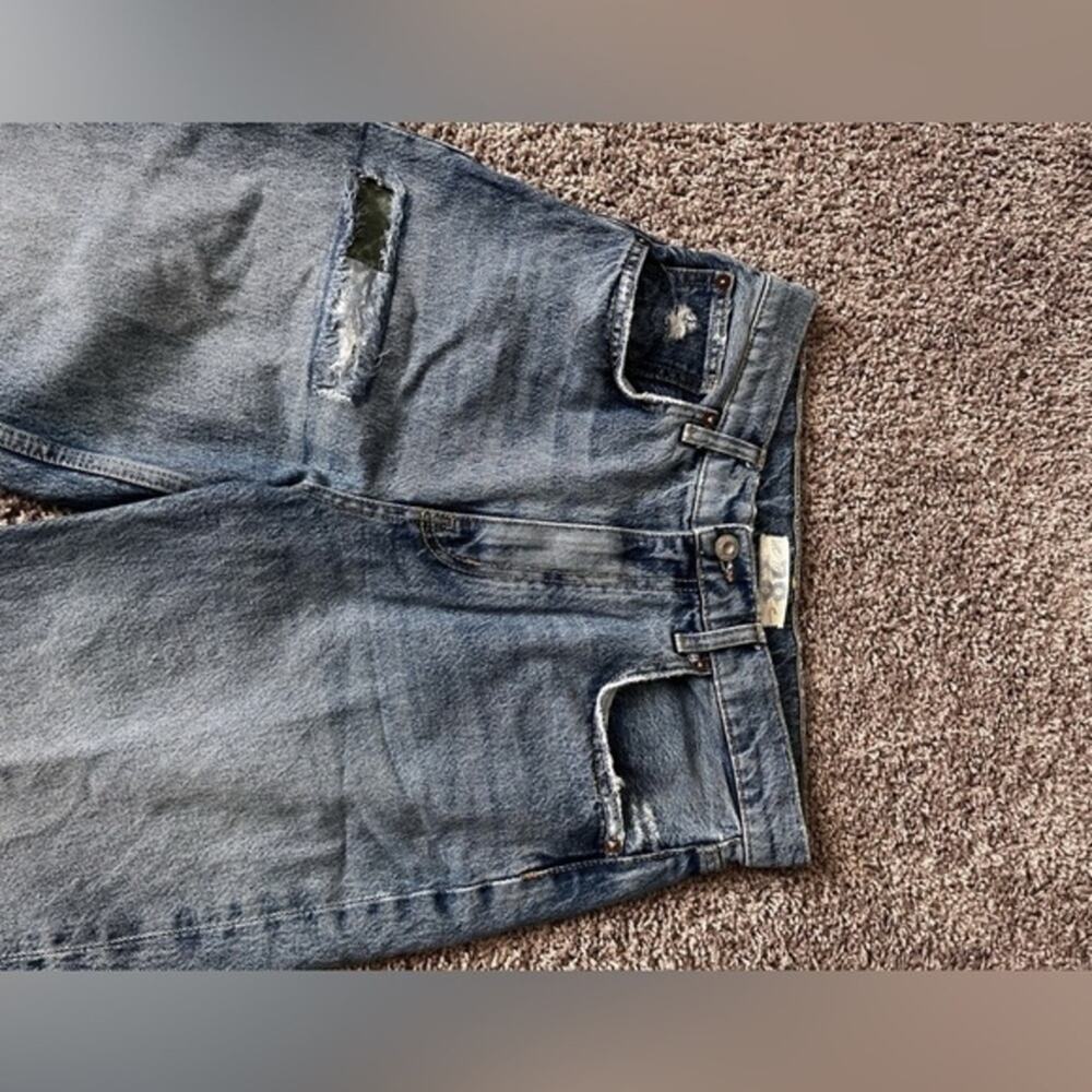 Lita Light Wash Distressed High-Waisted Slim Leg Jeans Free People with patches - Picture 5 of 6